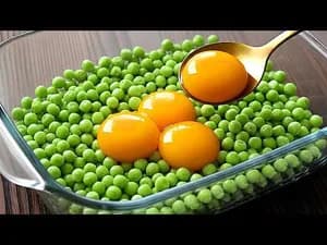 맛있는 구이 완두콩과 계란을 이용한 맛있는 오븐 ...