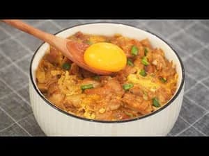 일본식 닭고기 계란 덮밥