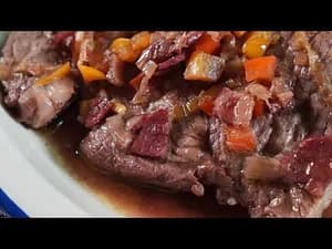 와인 품은 목살 돼지고기 와인찜